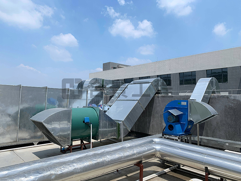 東莞盈灃科技有限公司工程緊鑼密鼓施工中，為迎接竣工全力奮戰(zhàn)！